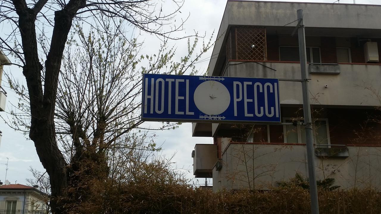 Hotel Pecci Rimini Luaran gambar